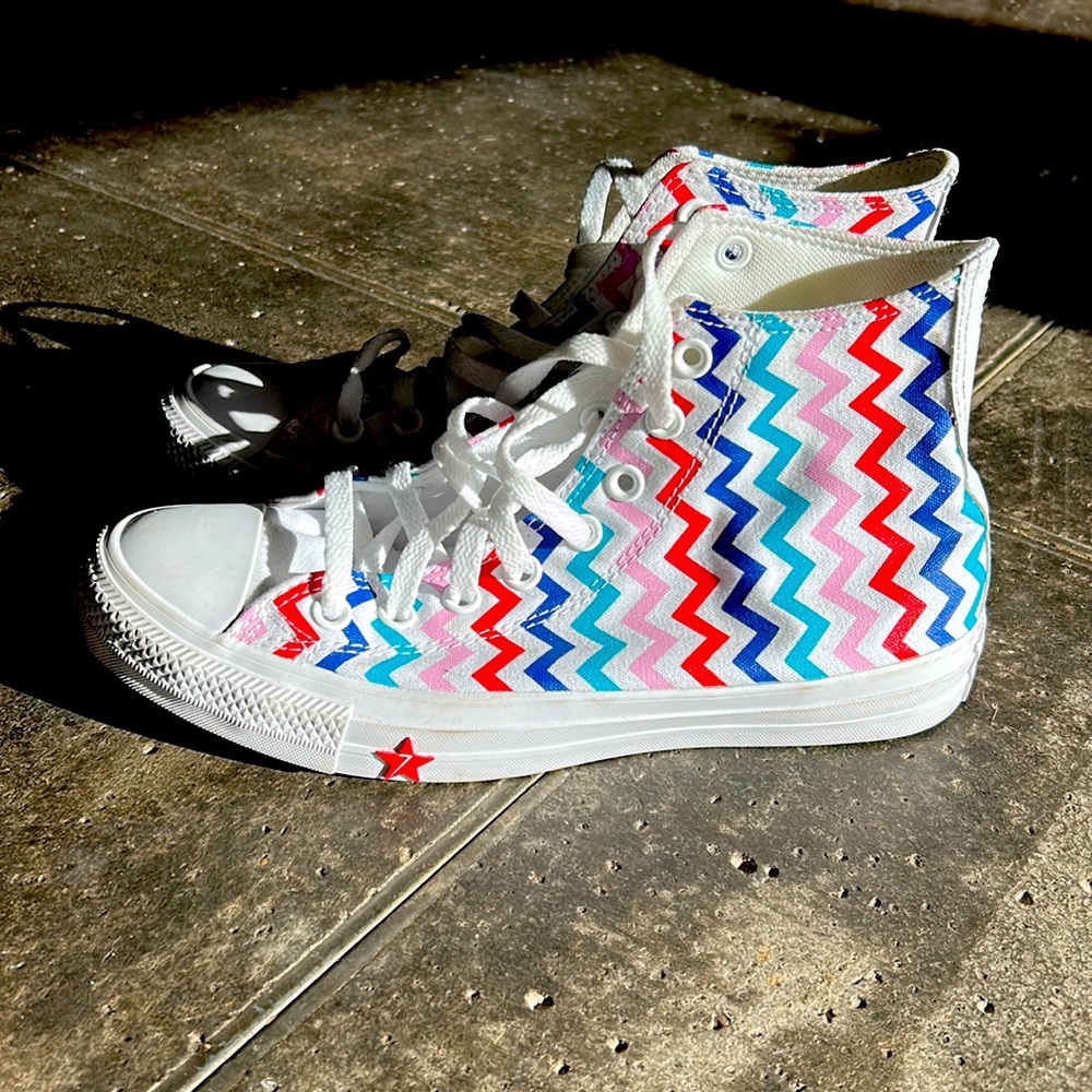 Worn once Converse high tops